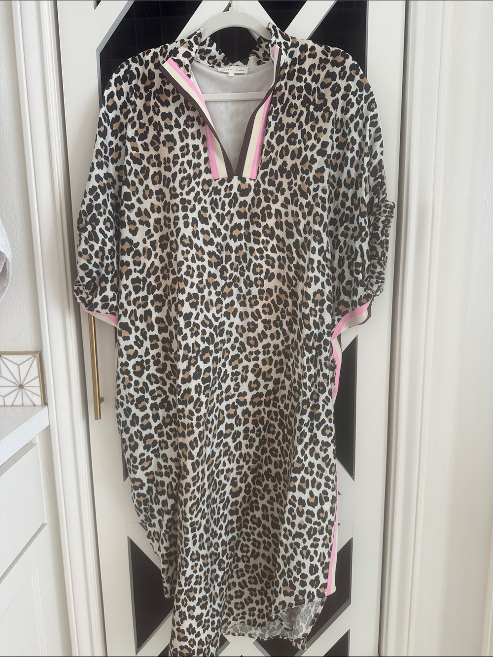 ENTRO Leopard Print Midi Dress with Pink & brownTrim